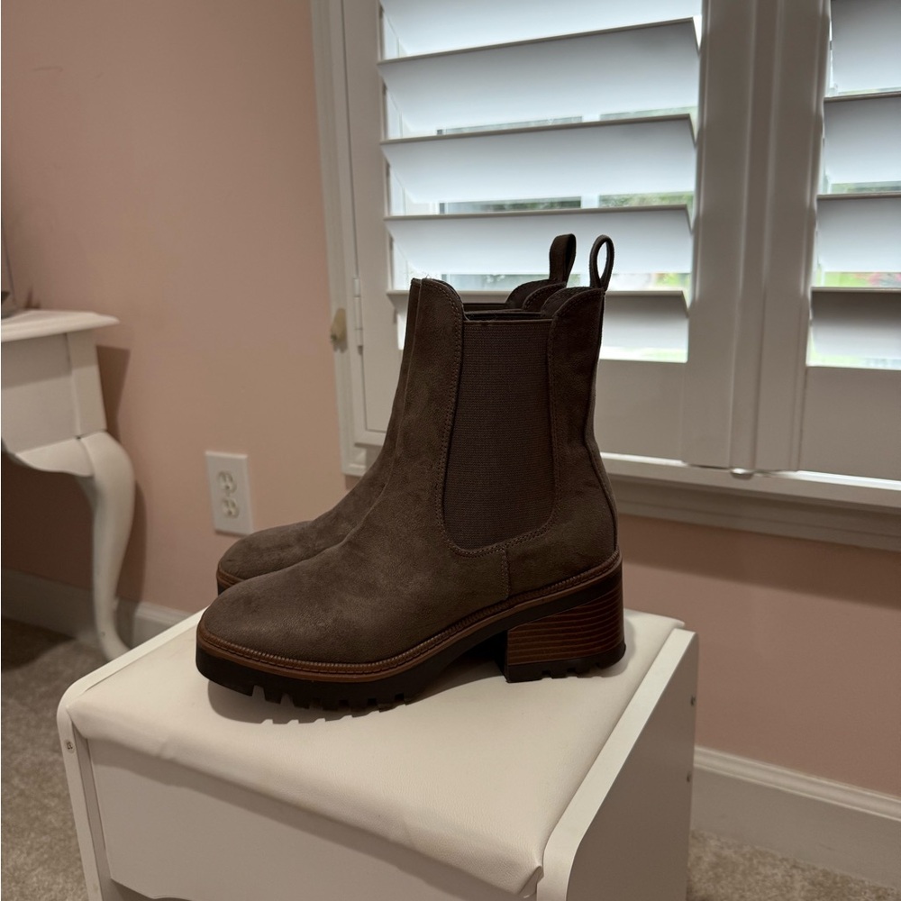 BAMBOO Taupe Ankle Boots